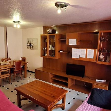 Apartamentos Casa May 1- Centro Benidorm-Solo Mayores De 30 Anos Y Familias Luaran gambar