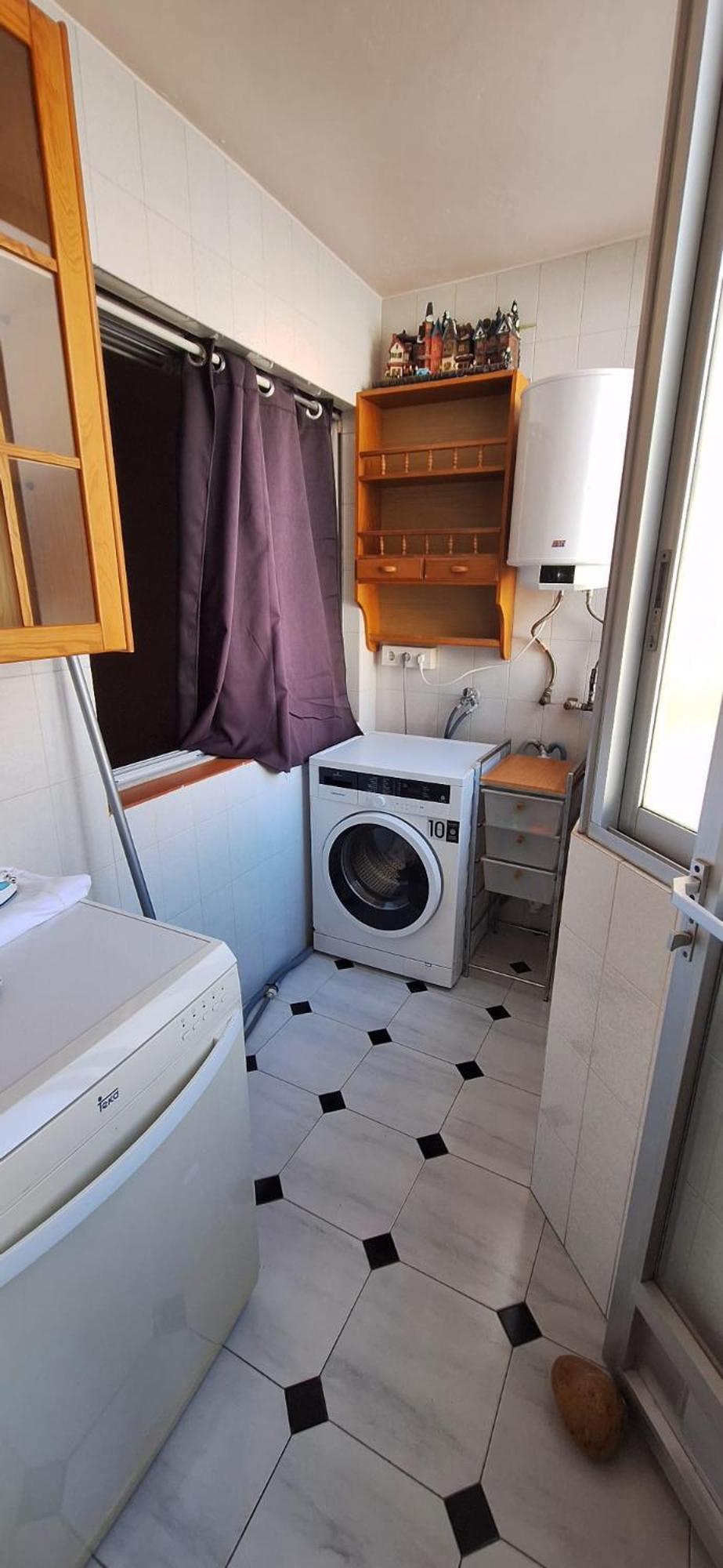 Apartamentos Casa May 1- Centro Benidorm-Solo Mayores De 30 Anos Y Familias Luaran gambar