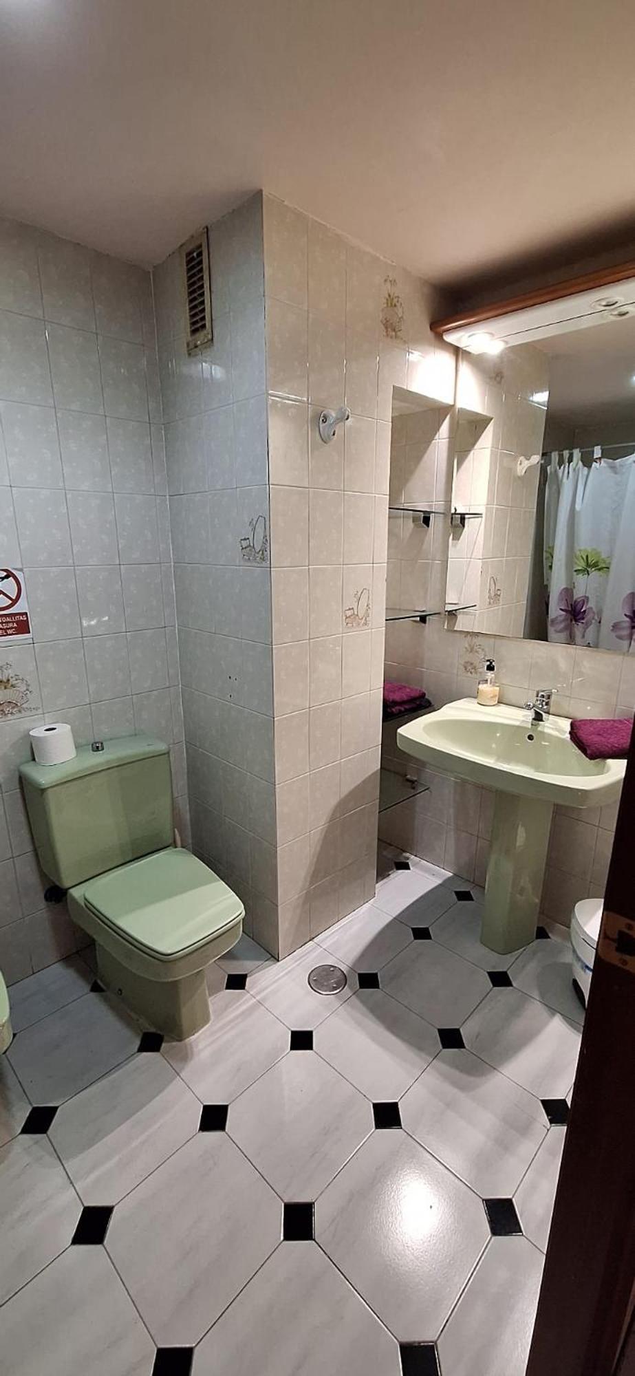 Apartamentos Casa May 1- Centro Benidorm-Solo Mayores De 30 Anos Y Familias Luaran gambar