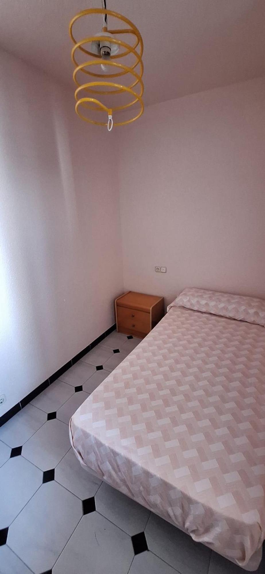 Apartamentos Casa May 1- Centro Benidorm-Solo Mayores De 30 Anos Y Familias Luaran gambar