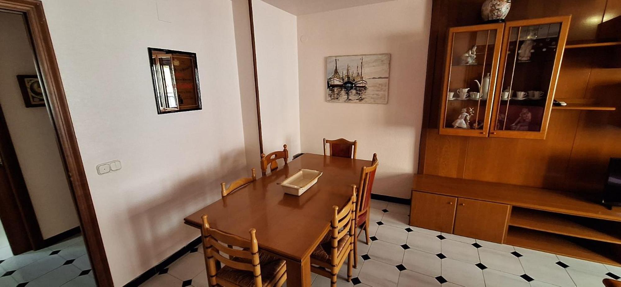 Apartamentos Casa May 1- Centro Benidorm-Solo Mayores De 30 Anos Y Familias Luaran gambar